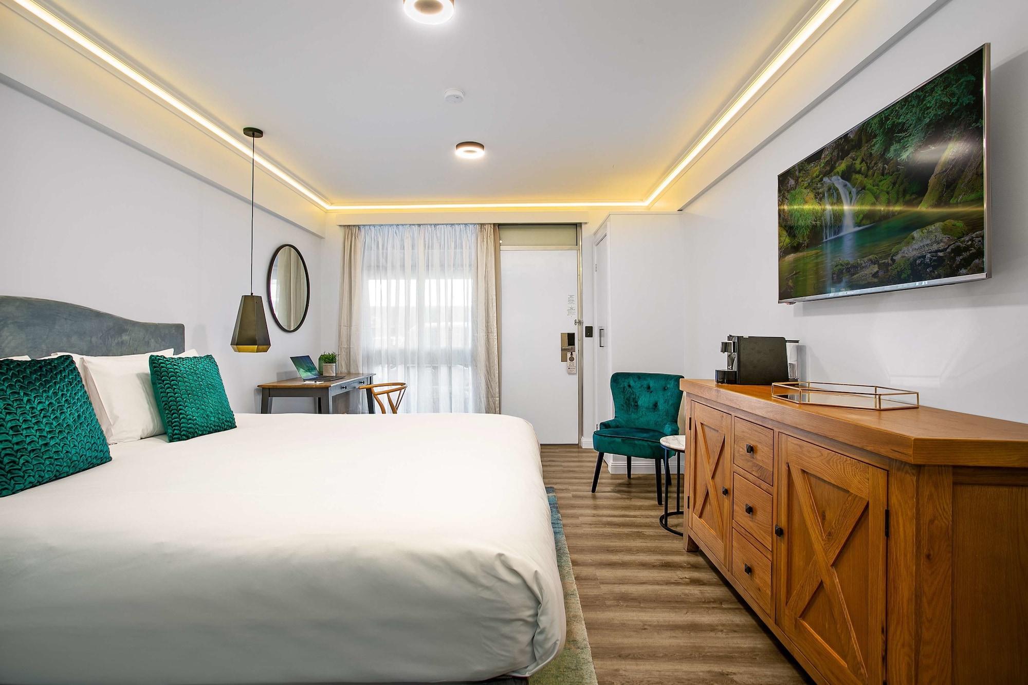 Best Western Sanctuary Inn Тамуорт Экстерьер фото